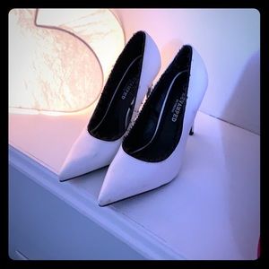 Cute white pumps ❤️